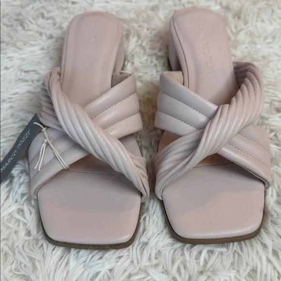 Marco Tozzi Size 6-1/2 to 7 Blush Pink 1-1/2” Heeled Sandals New - Picture 5 of 10